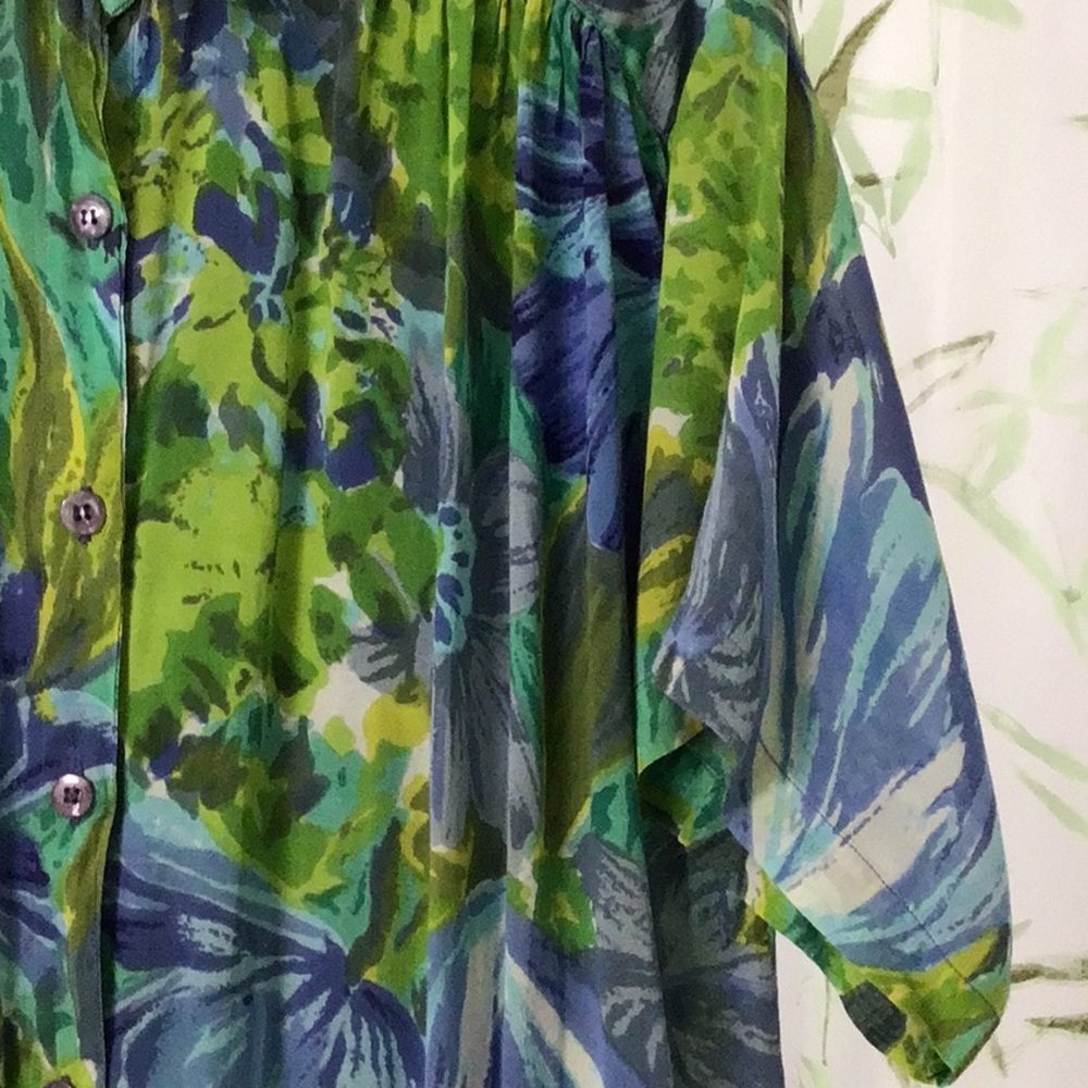 2 piece Express Floral Green and Blue Button-Up set.  Small. - Picture 5 of 11